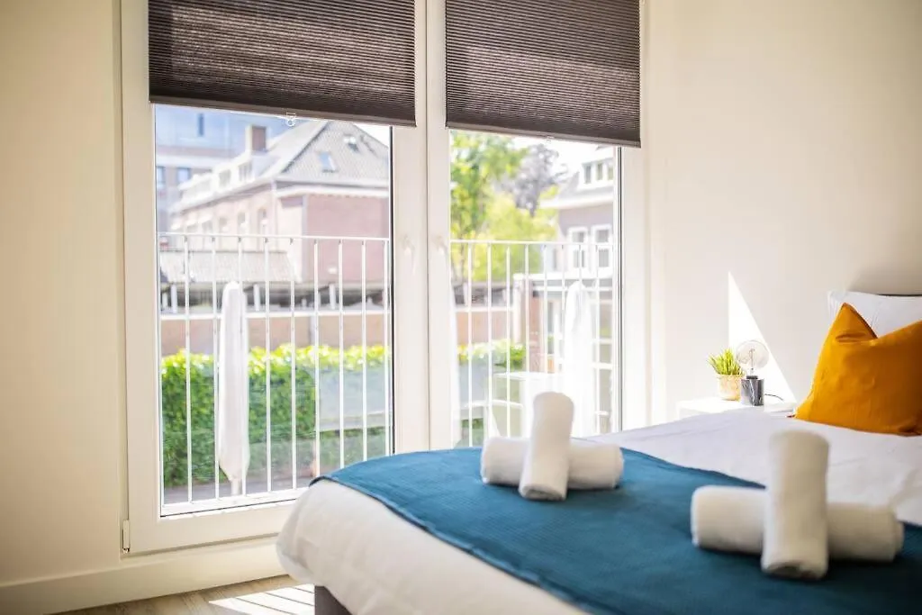 Lovely 3 Bedroom Apartment In Eindhoven 65M2 - Sd23N