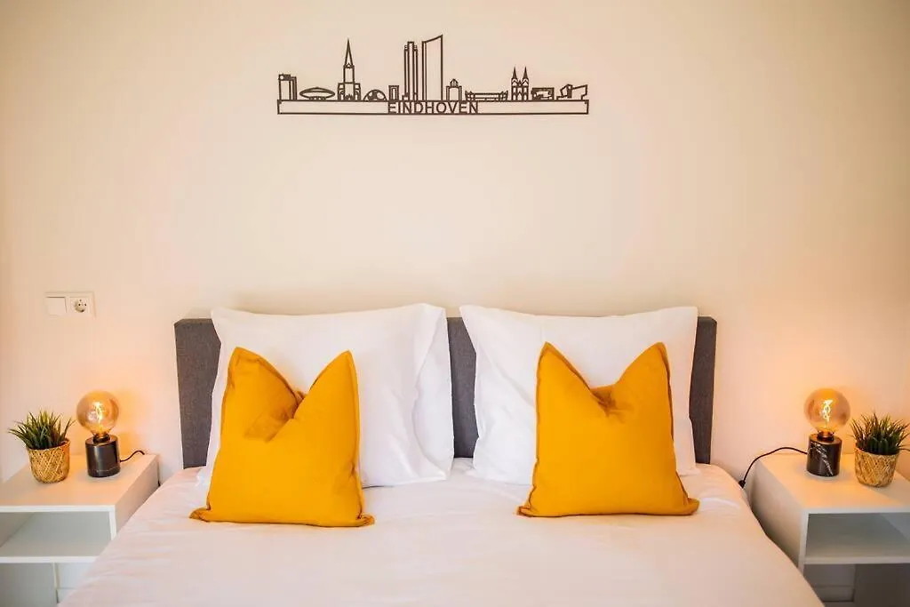 Lovely 3 Bedroom Apartment In Eindhoven 65M2 - Sd23N