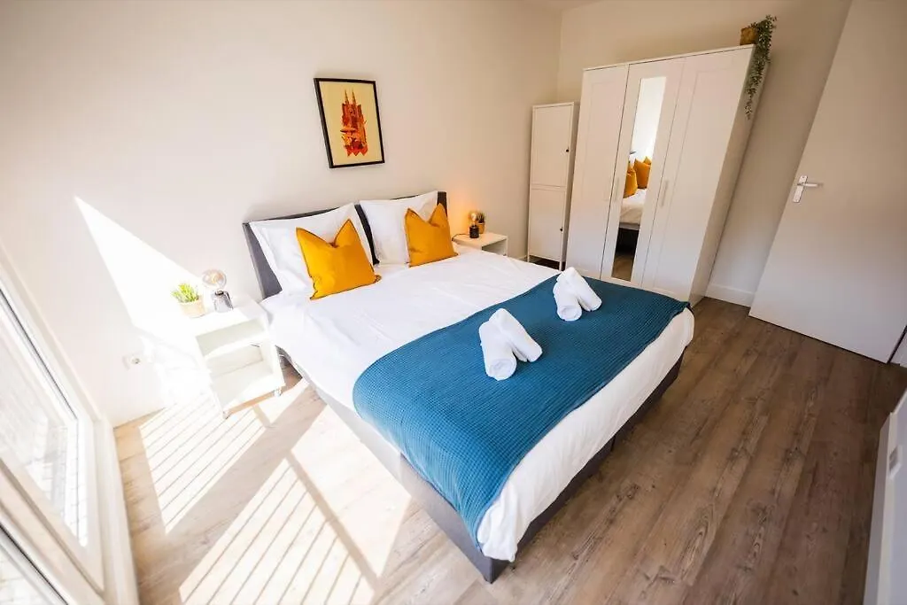 Lovely 3 Bedroom Apartment In Eindhoven 65M2 - Sd23N 0*,  Pays-Bas